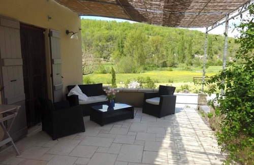 Leobard Villa | Homerez - Elegante Villa en Léobard, Piscina Privada