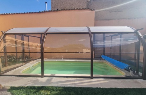 Pajares de la Lampreana Villa | Homerez - Villa en Pajares de la Lampreana