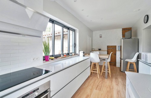 Saint-Sylvestre-sur-Lot Villa | Homerez - Villa en Saint Sylvestre sur Lot.
