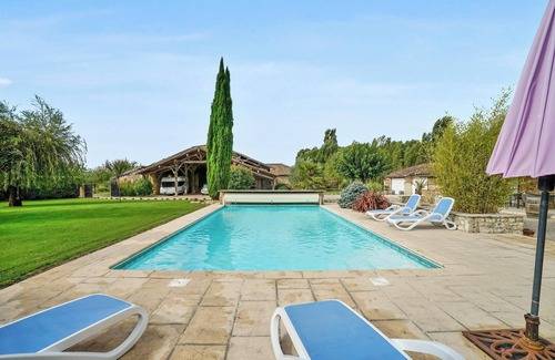 Saint-Sylvestre-sur-Lot Villa | Homerez - Villa en Saint Sylvestre sur Lot.