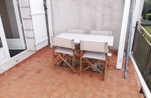 Brantome-en-Perigord Casa | Homerez - Casa Brantôme con piscina