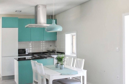 Vila Nova de Famalicao Casa | Homerez - Casa en Requião con piscina