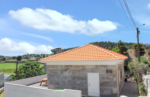 Vila Nova de Famalicao Casa | Homerez - Casa en Requião con piscina