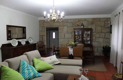 Paredes de Coura Casa | Homerez - House for 4 ppl. with swimming-pool and terrace at Paredes de Coura