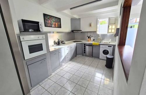 Anse Madame Casa | Homerez - Acogedora Casa en Schoelcher con Bella Vista