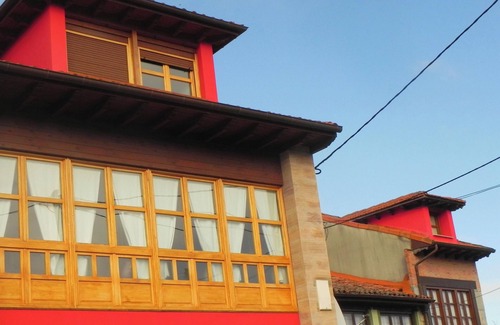 Municipio de Parres Apartamento | Homerez - Apartamento con vista a la montaña en Llanes 30 m²