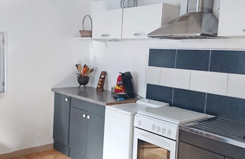 Penne-d'Agenais Apartamento | Homerez - Bonito apartamento para 4 pers. con terraza en Penne-d'Agenais