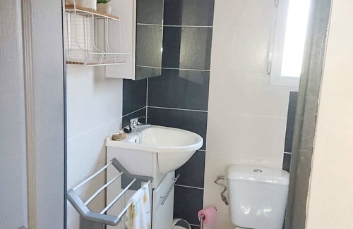 Penne-d'Agenais Apartamento | Homerez - Bonito apartamento para 4 pers. con terraza en Penne-d'Agenais