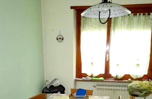 Villastellone Apartamento | Homerez - Bonito apartamento para 4 pers. con balcón en Villastellone