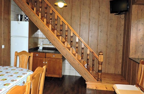 Premio Casa | Homerez - Casa espaciosa con vista a la montaña en Premio