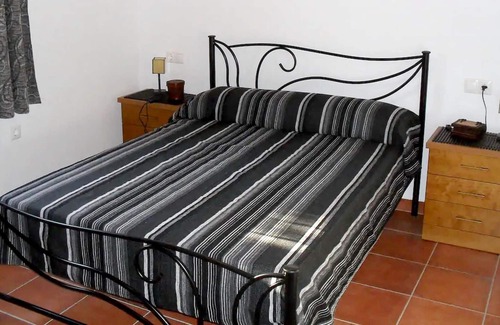 Pozo Alcon Villa | Homerez - Spacious villa for 6 ppl. with swimming-pool and terrace at Pozo Alcón