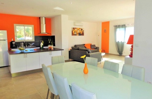 Farinole Villa | Homerez - Villa a 900 m de la playa para 8 pers. con piscina en Farinole