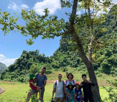 Huu Lung Casa | Homestay Cánh Đồng Vàng