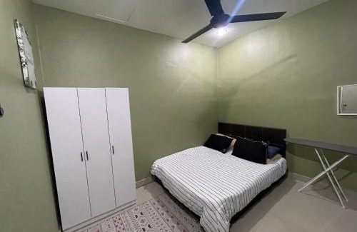 Pekan Casa | Homestay Farish Pantai Lagenda