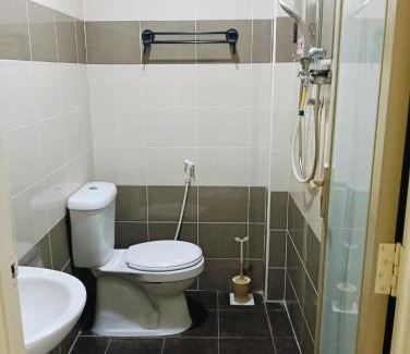 Kuantan Casa | Homestay Garden view