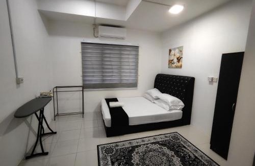 Temerloh Casa | Homestay Temerloh with Private Pool Near Hospital 4 Bedroom 4 Aircond 10pax Free Wi-Fi Netflix