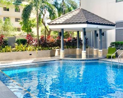 Pinagsama Apartamento | Hometel by ECR at Viceroy Residences