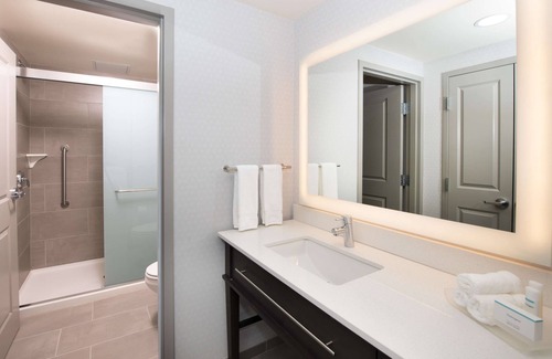 North Charleston Hotel | Homewood Suites by Hilton North Charleston