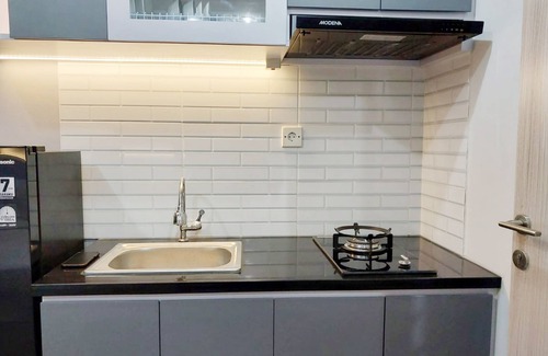 Pogung Lor Apartamento | Homey And Cozy Living Studio Taman Melati Sinduadi Apartment