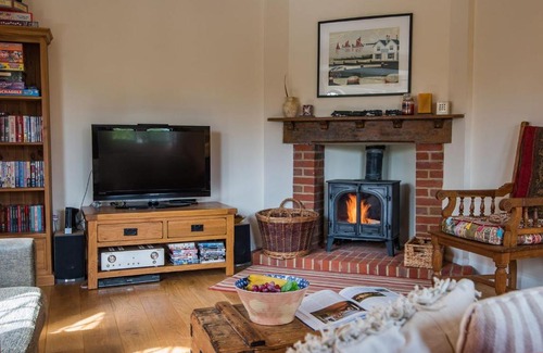 Langdon Casa | Honey Cottage