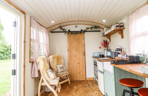 Woodhall Spa Casa | Honeybee Lodge