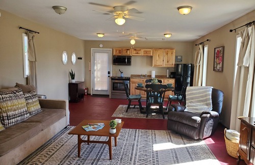 Dexter Cabaña | Madreselva Cottage a 50 minutos de Pioneer Woman.