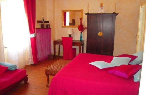 Badens Casa | Hong Kong Guest room in the heart of the vineyard no69
