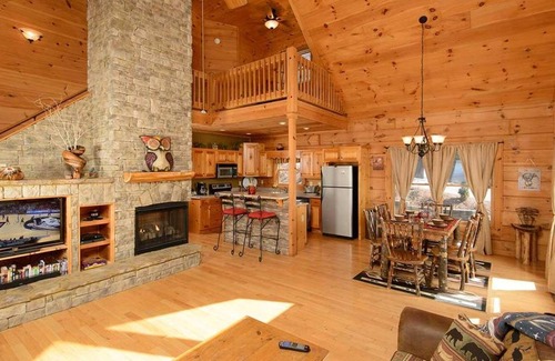 Morganton Cabina | Hoot Owl View by Escape to Blue Ridge