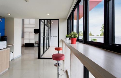 Makham Tia Hotel | HOP INN Surat Thani