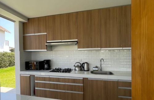 Ica Villa | HOP Odaiba Exclusiva Laguna y Playa en Chincha