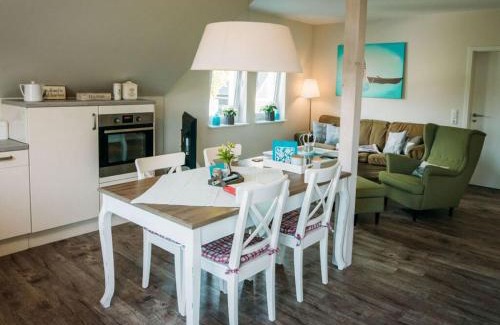 Schonberger Strand Casa | Hoppetosse Comfortable holiday residence