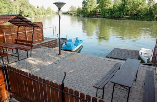 Bekesszentandras Apartamento | Horgony Szállás
