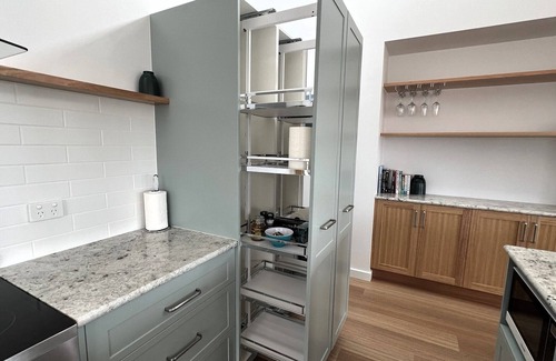 Binalong Bay Casa | HORIZON at BINALONG BAY Have fun with the whole family at this new beach house.