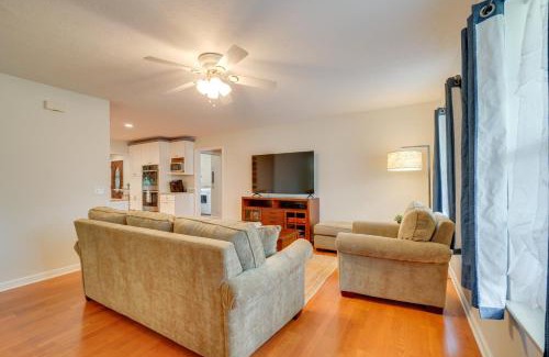 Crossville Casa | Horse-Friendly Crossville Home! Golf, Hike and More!