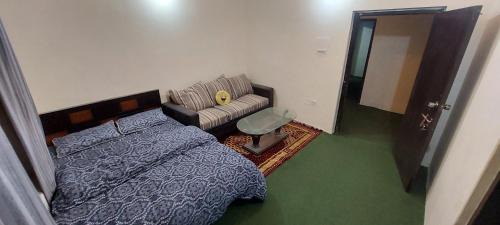 Gulmit Hotel | Horse Shoe Motel Gulmit