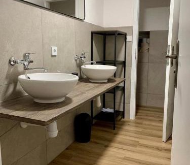 Horni Mala Upa Chalet De Esquí | Horská chalupa u skiareálu