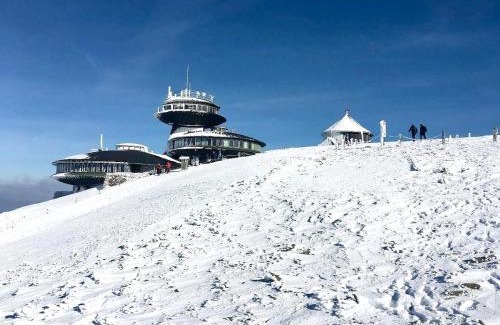 Horni Mala Upa Chalet De Esquí | Horská chalupa u skiareálu