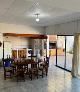 San Nicolás de los Arroyos Casa | Hospedaje Buena Vibra