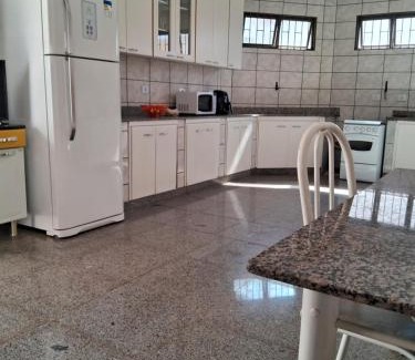 Santa Monica Casa | Hospedagem Vilma