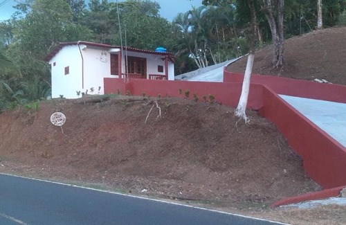 Eastern Panama Chalet De Esquí | Hospedaje la subidita 1