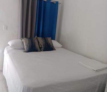 Pedernales Casa | Hospedaje Las Flores Pedernales