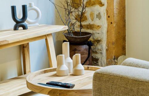 Les Cordeliers Apartamento | Host Inn Le Lumiere SPA & CINÉMA