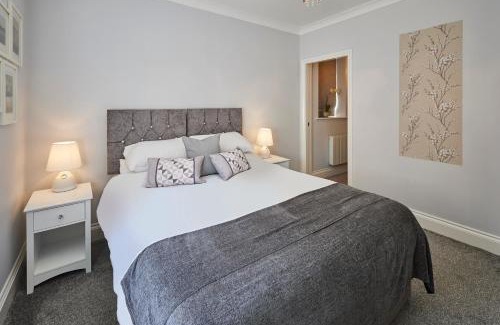 South Cliff Apartamento | Host & Stay - Brooklands Timeless