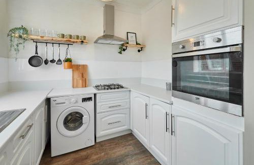 Lowton Casa | Host & Stay - Church Street