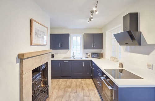 Helperby Apartamento | Host & Stay | Gardeners Cottage
