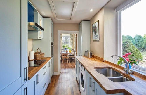 Haigh Casa | Host & Stay | Haigh Lodge