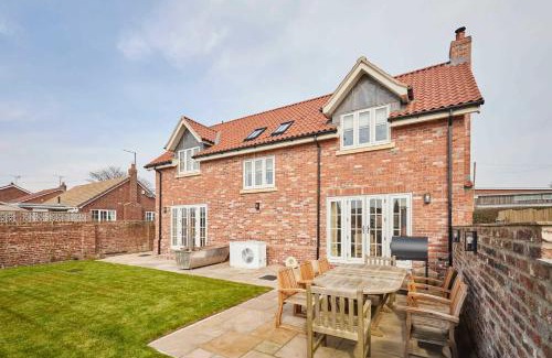 Flamborough Casa | Host & Stay - Kittiwake Cottage