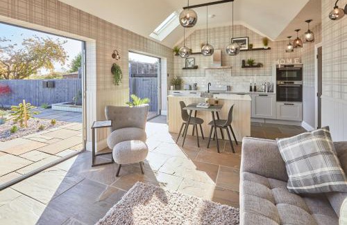 Stockton-on-Tees Casa | Host & Stay - The Stables