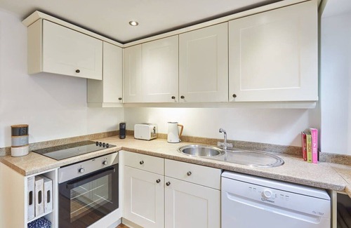 Great Ayton Casa | Host & Stay | Waterlily Cottage