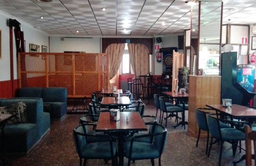 Paterna del Madera Cama Y Desayuno | Hostal Almenara